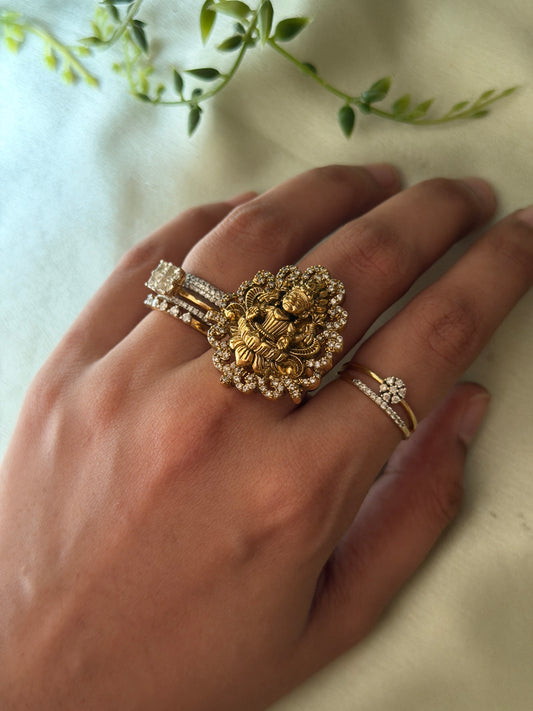 Shilpi Antique Gold Ring