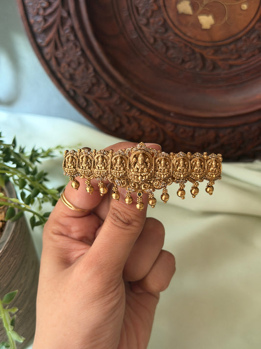 Pradhanya Hairclip