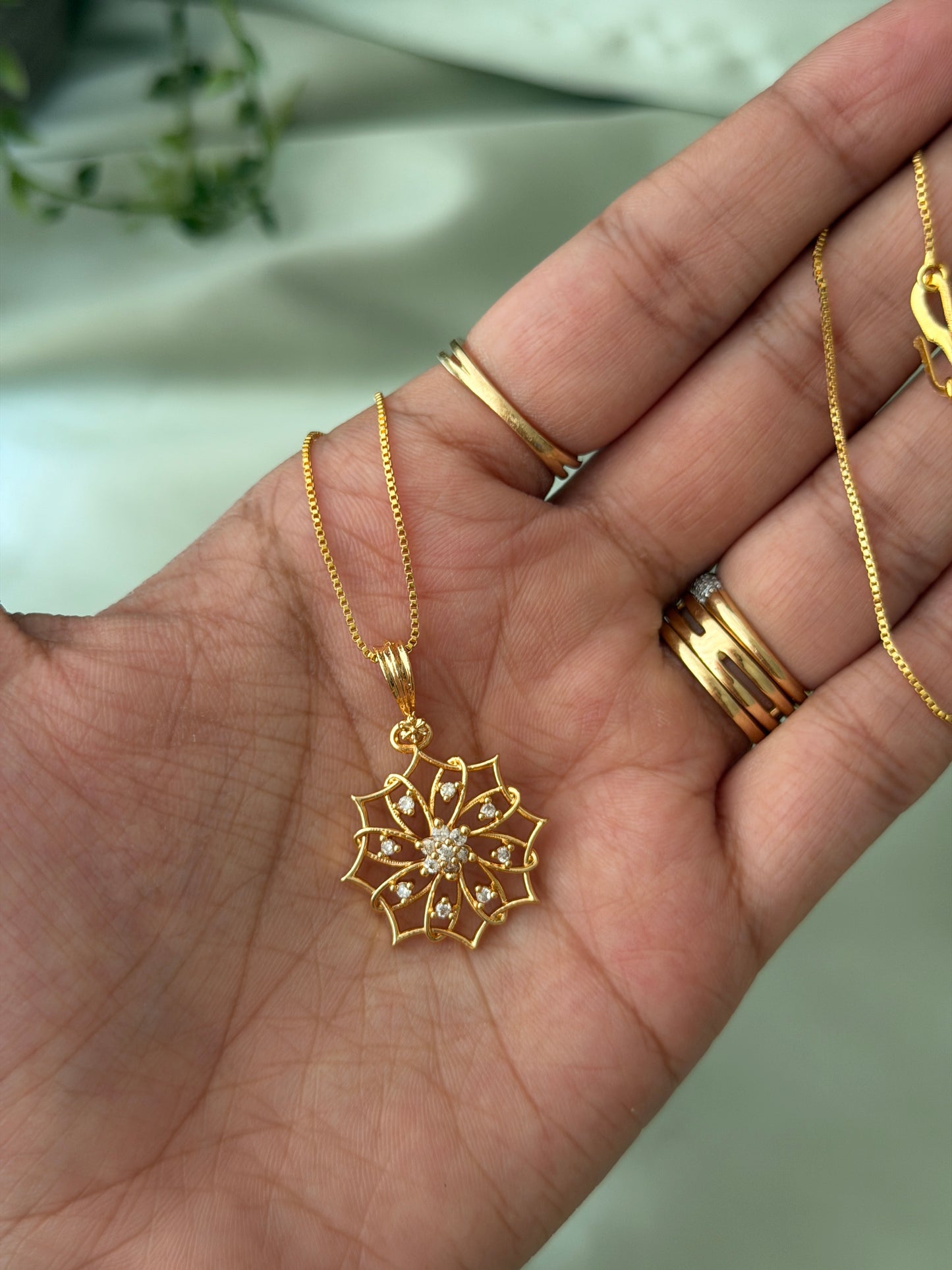 Diamond locket with Gold Chain