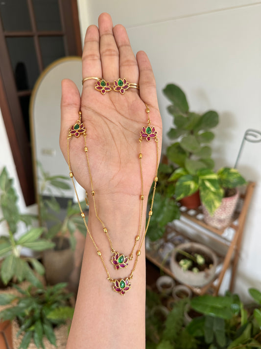 Dual layer lotus chain