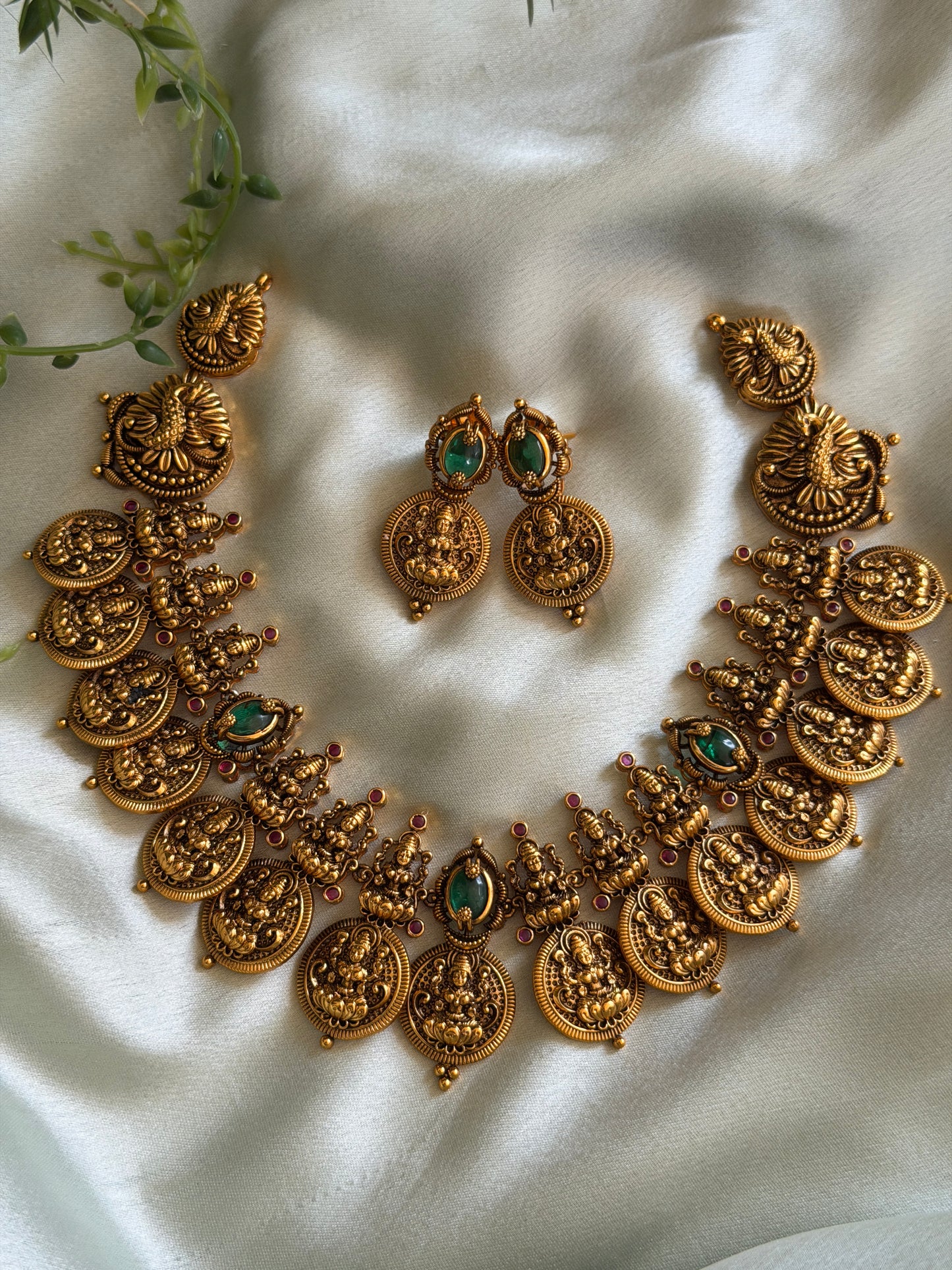 Vandana Kaashu Maala