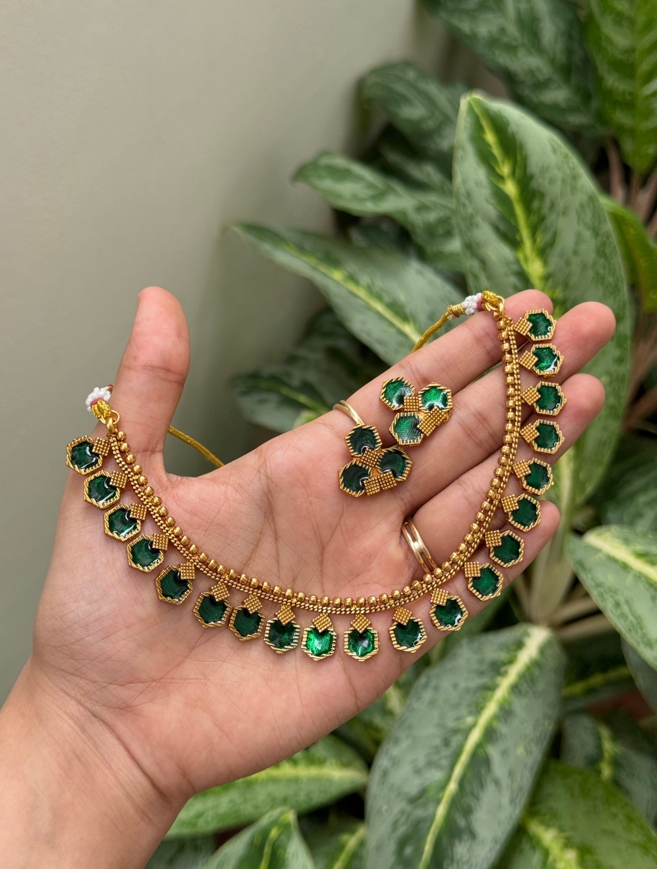 Simple budgeted Enamel Palakka Necklace
