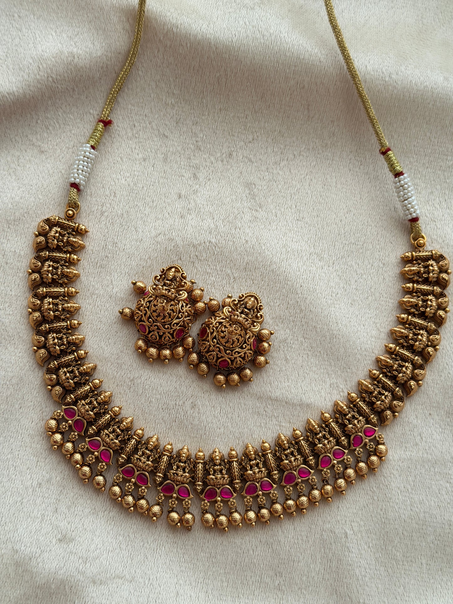 Gold Replica - 7