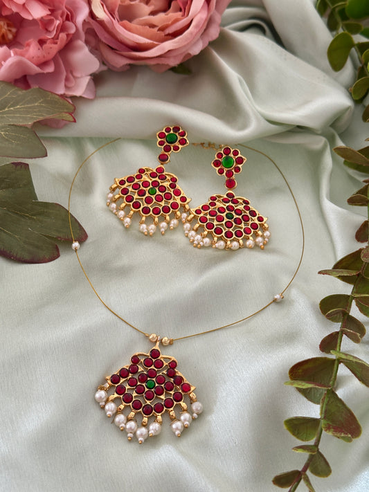 Kemp Pendant Invisible Chain set