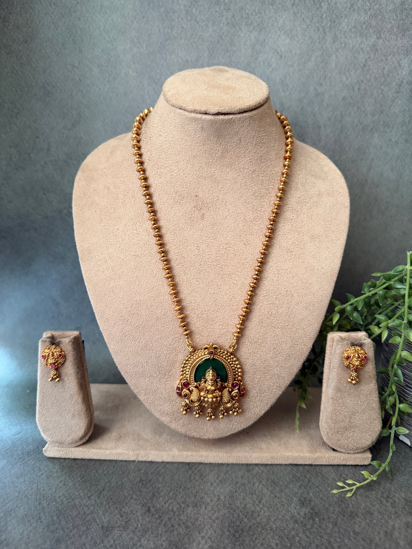 Emerald Enamel Pendant Chains