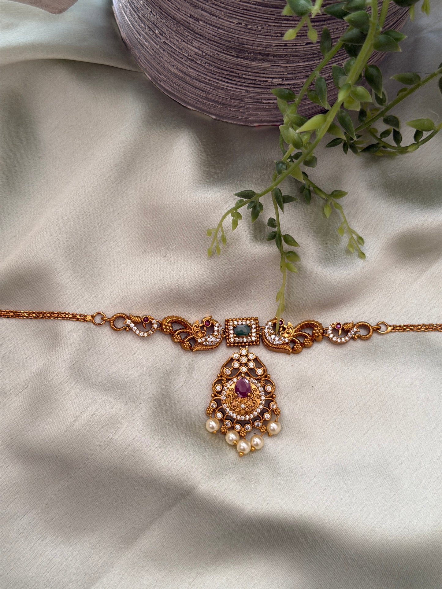 Neela Choker