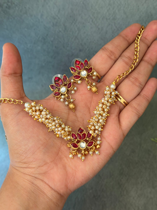 Lotus Cluster Pearl Choker