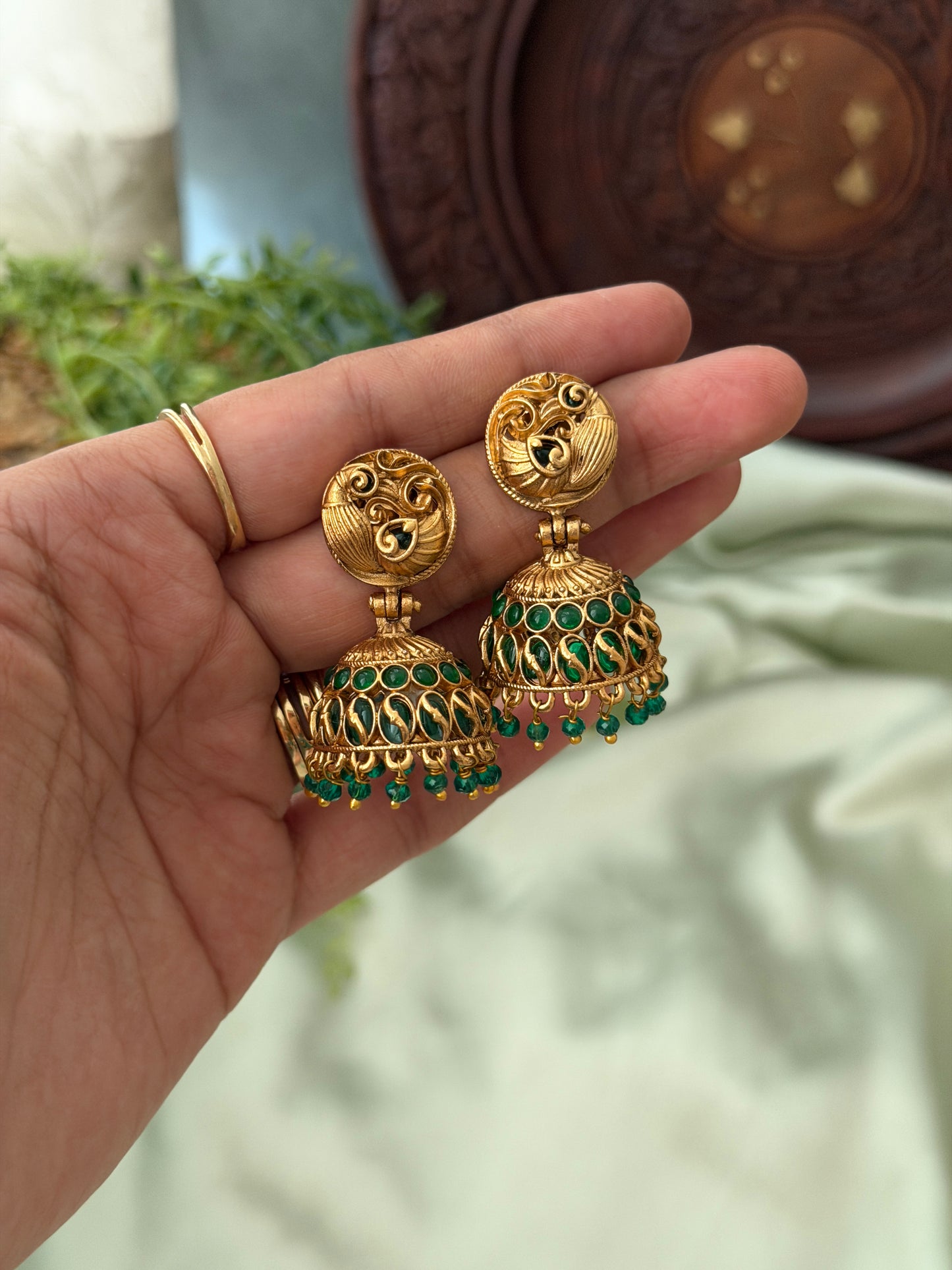 Arunya Jhumkas