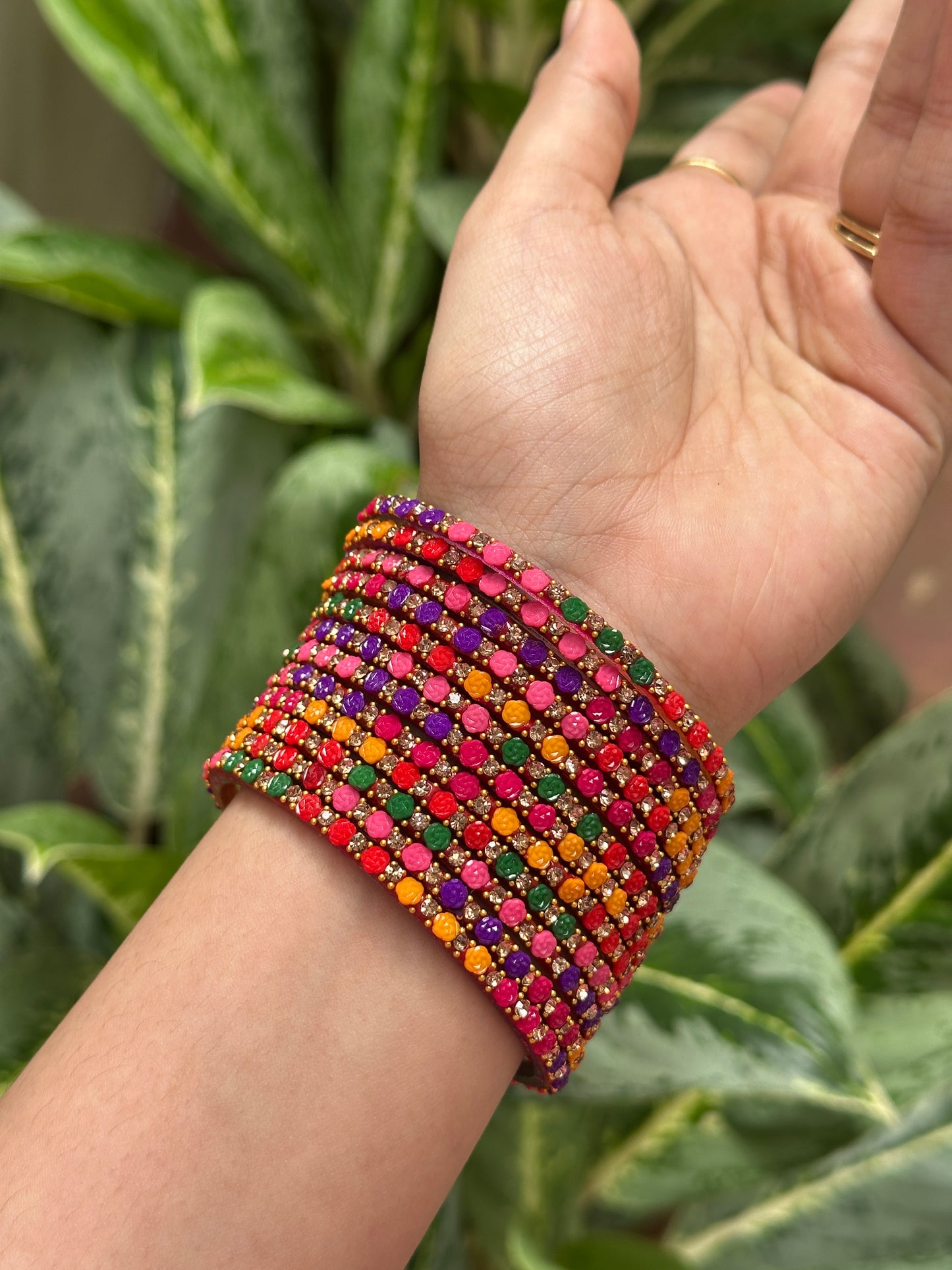 Gulab Raindrop Bangles( Per Dozen )