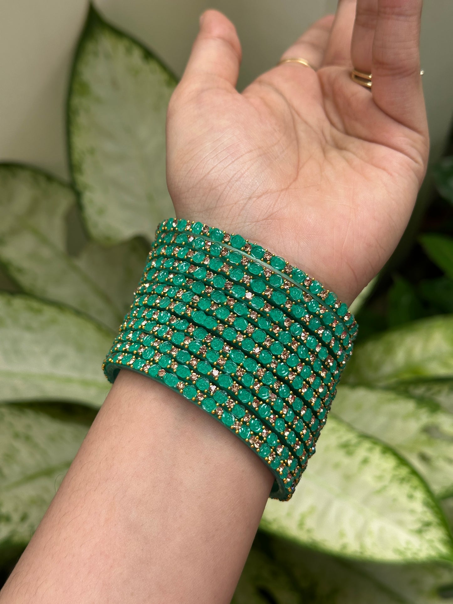 Gulab Raindrop Bangles( Per Dozen )