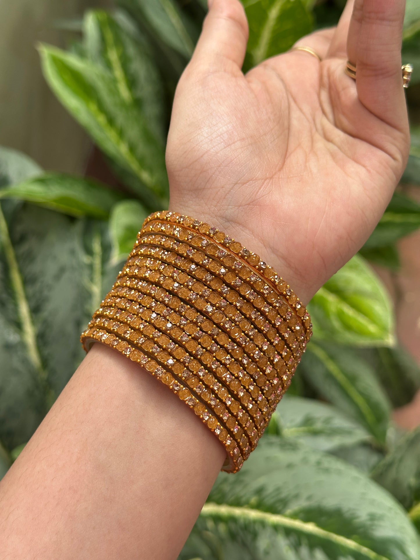 Gulab Raindrop Bangles( Per Dozen )