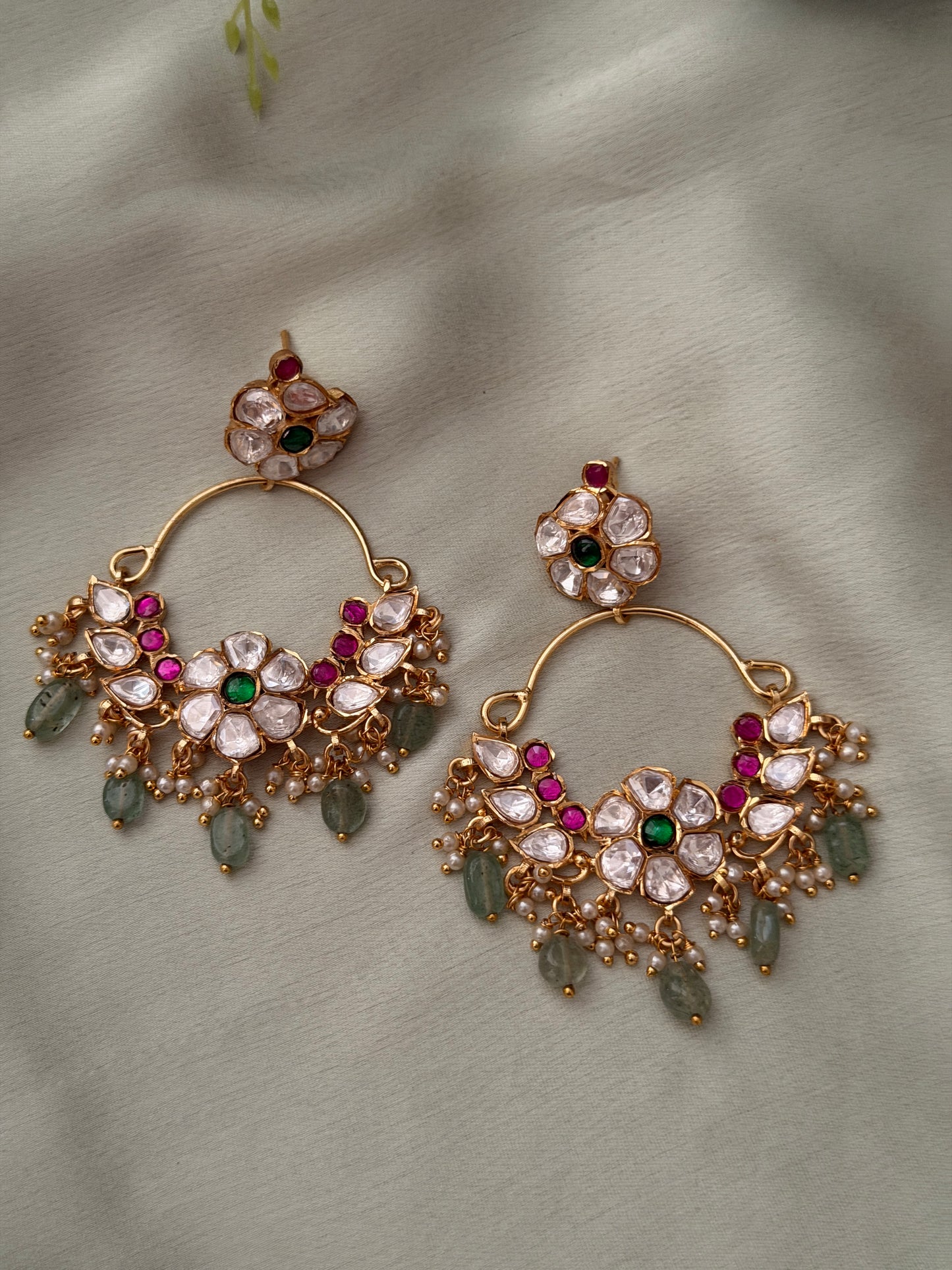 Janma Jadau Hoops