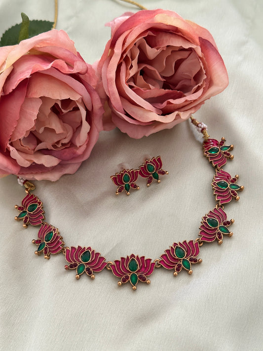 Raani pink and green Combo lotus Choker