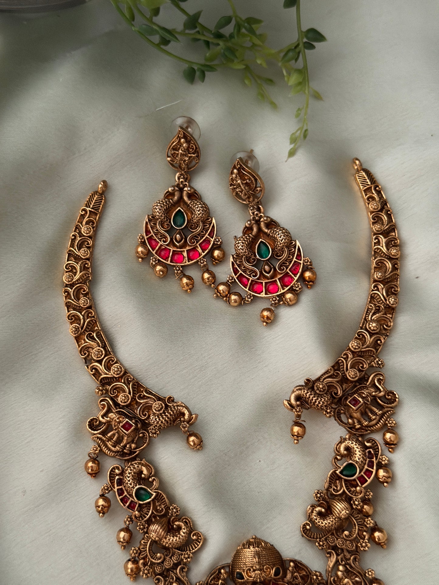 Madhura Antique Long Necklace