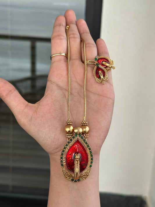 Peacock Drop pendant Chain