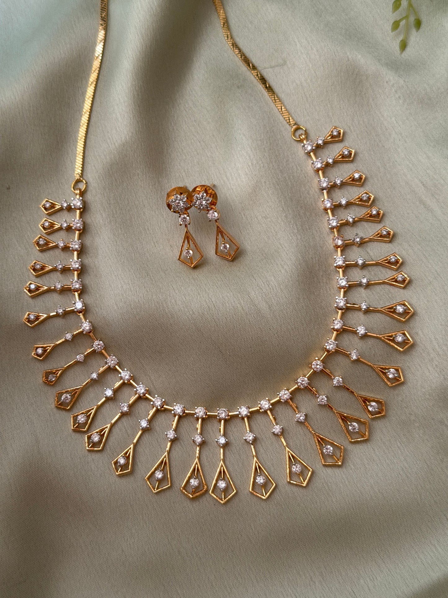 Mcallista Diamond Replica Necklace