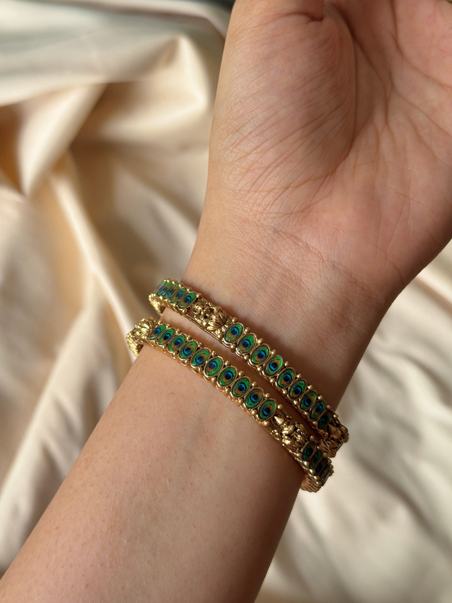 Mor Phank Budgeted Bangles
