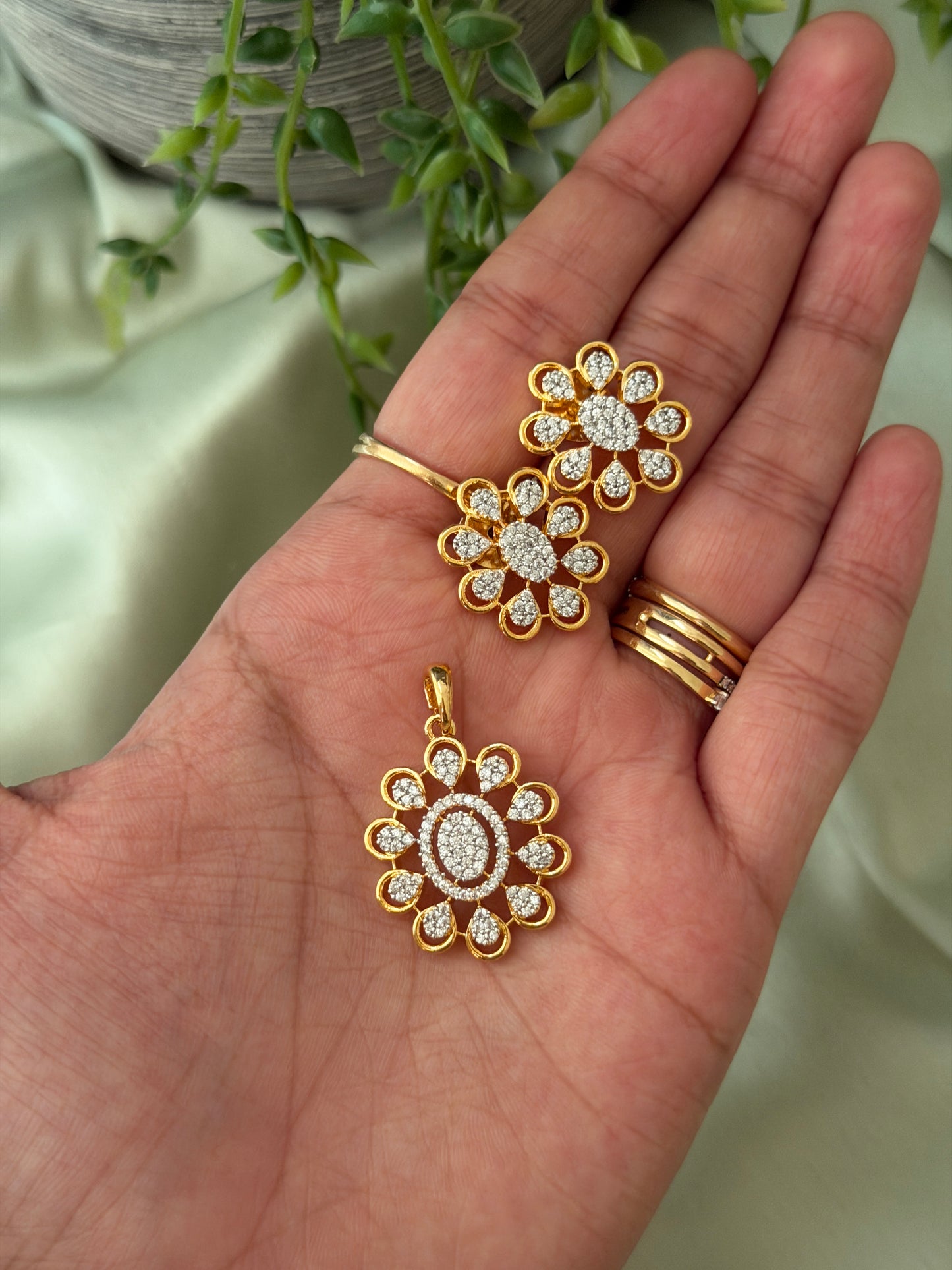 Diamond Replica Lockets (New)