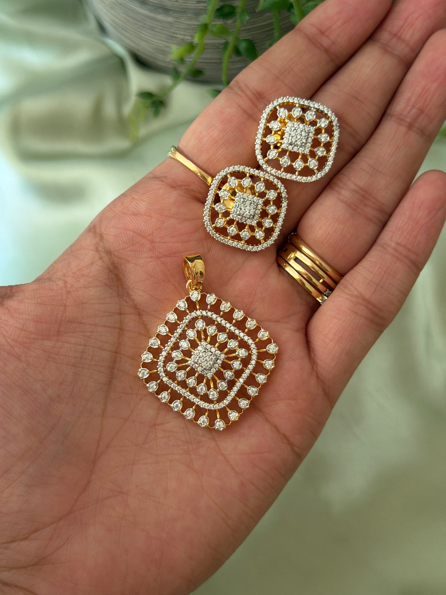 Diamond Replica Lockets (New)