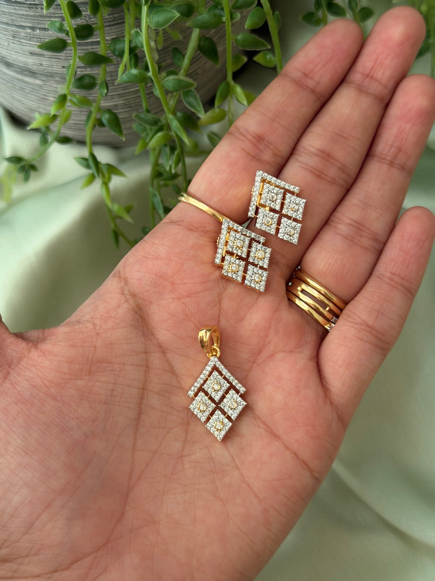 Diamond Replica Lockets (New)