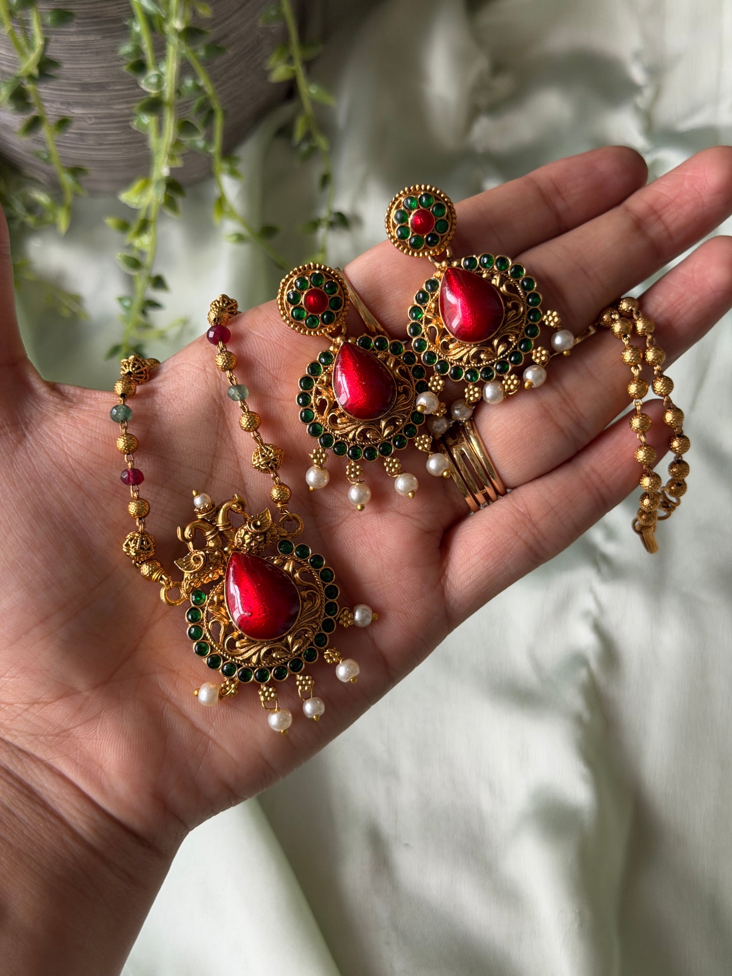 Malargham Palakka Pendant Chain