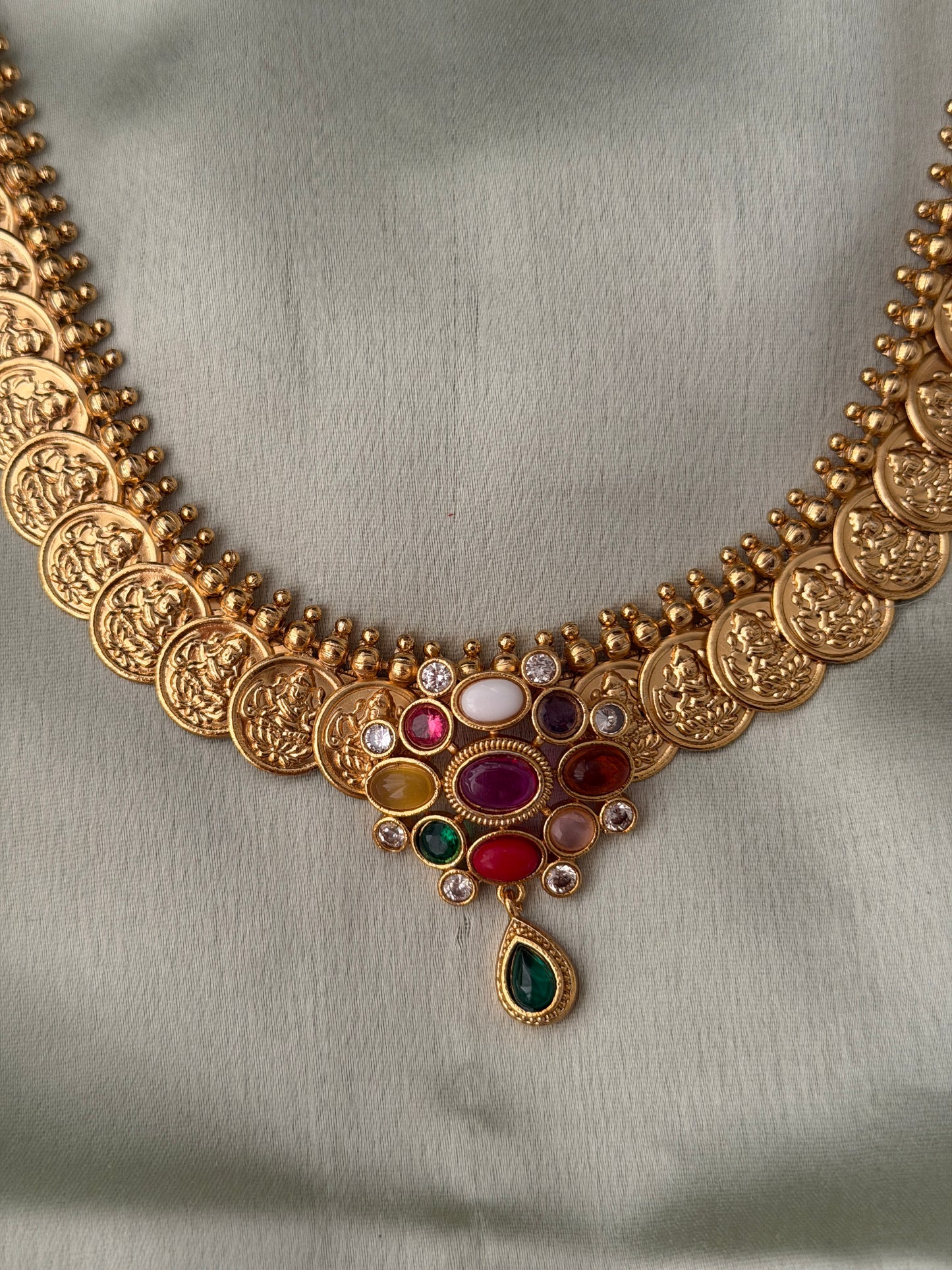 Navaratna Pendant Kaashu Maala