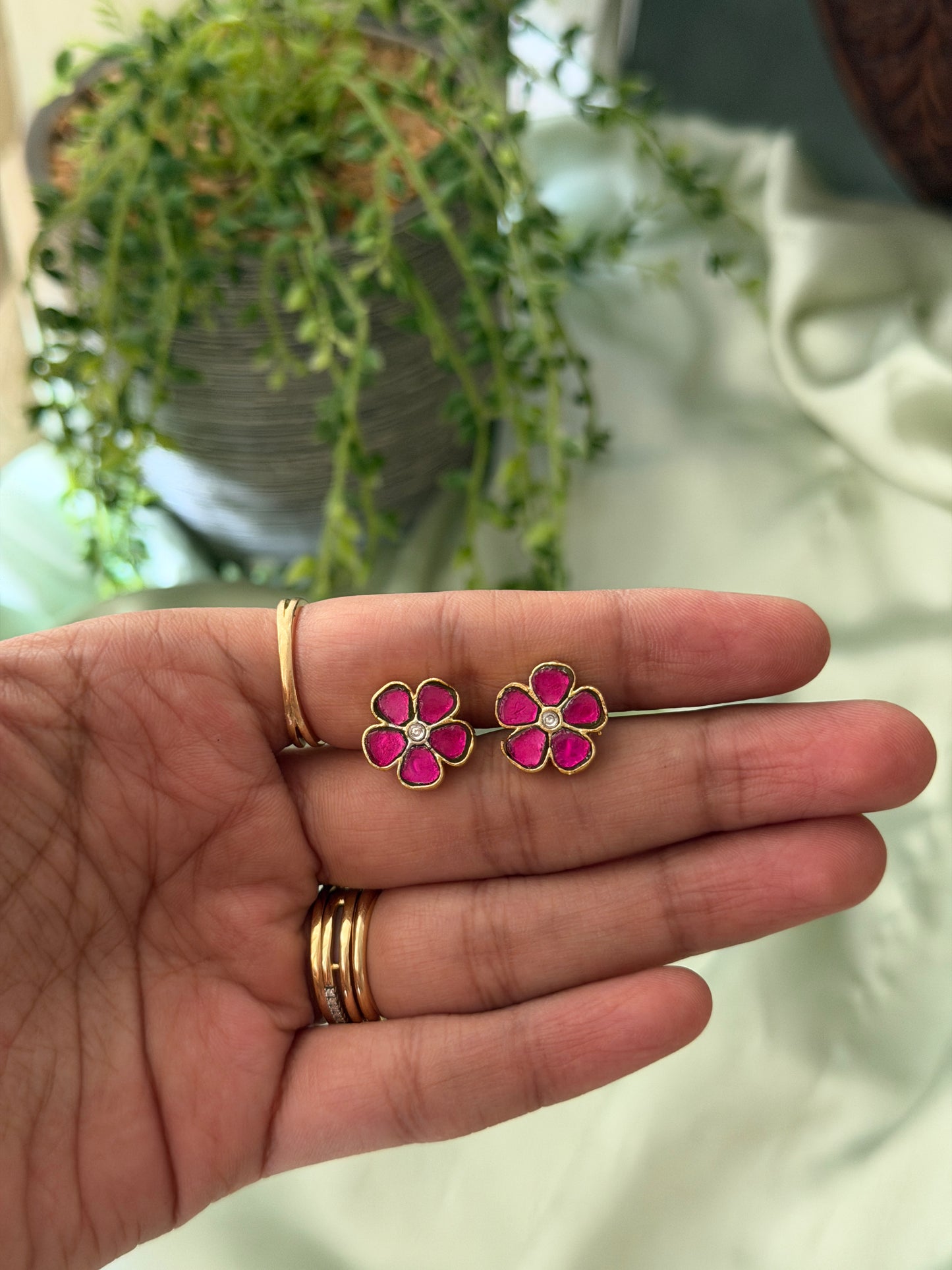 Jadau Chitra Studs