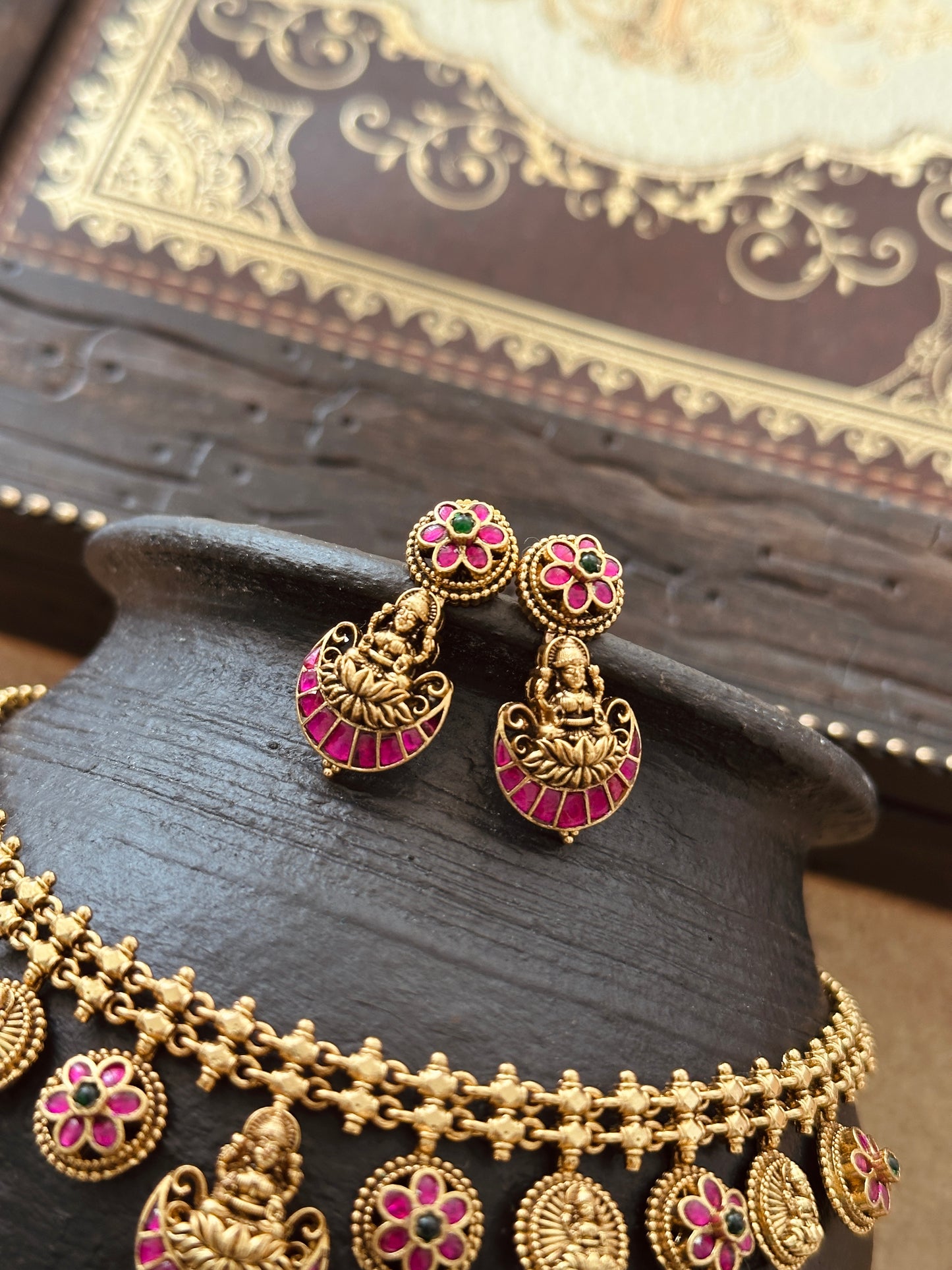 Amuktha Gold Replica Jadau Necklace