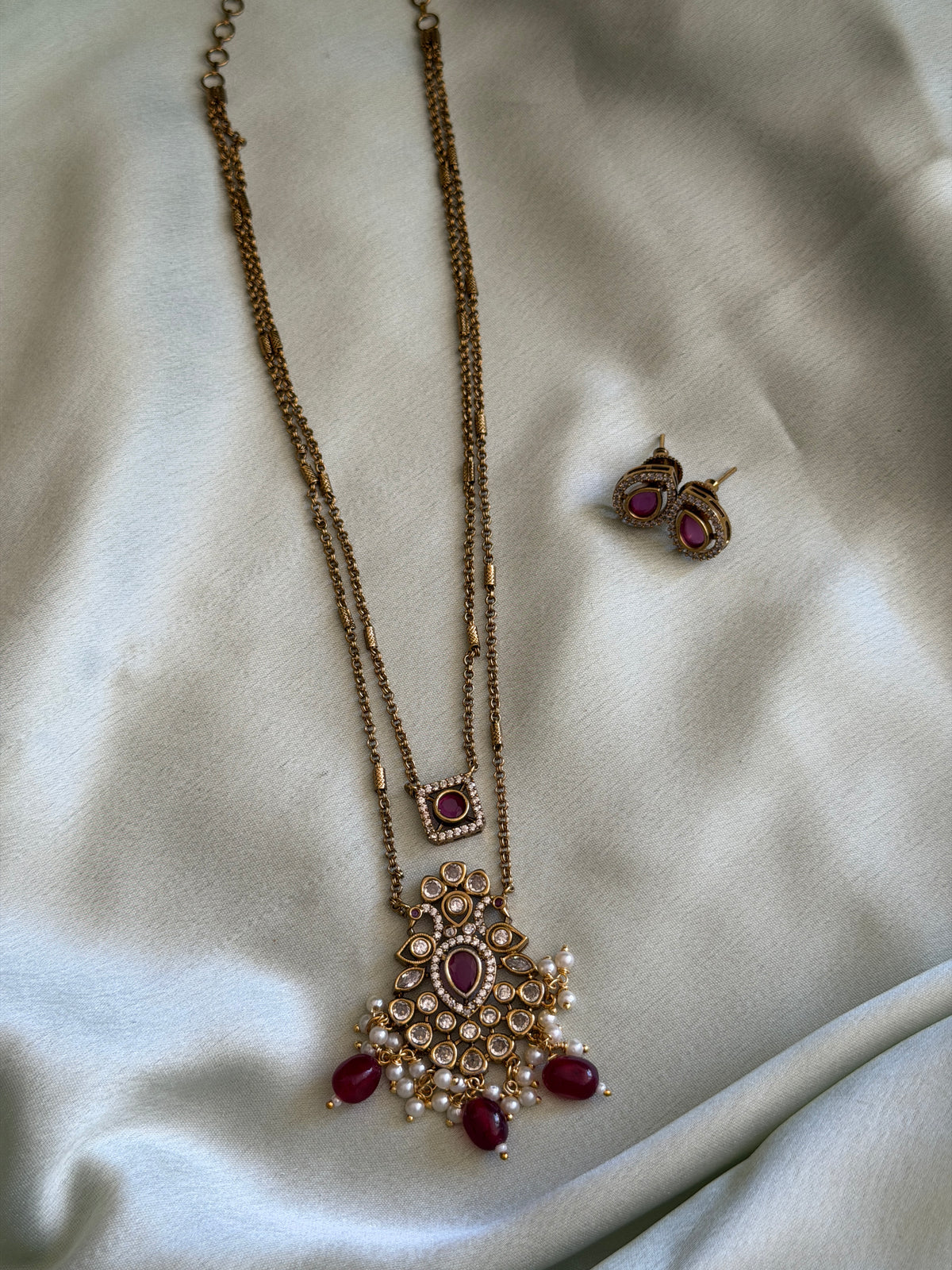 Glora Two Layer Chain