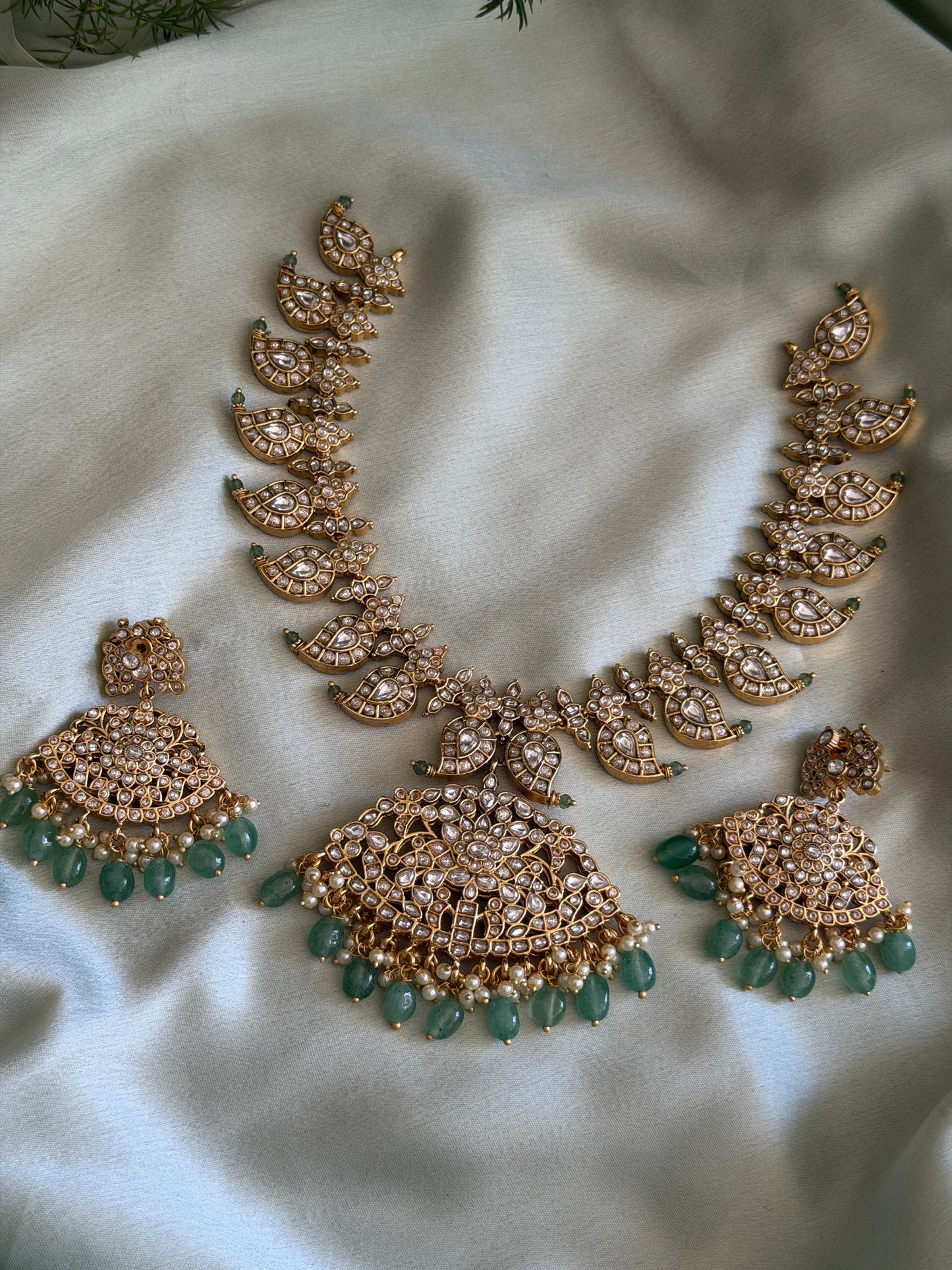 Reversible premium maanga Necklace
