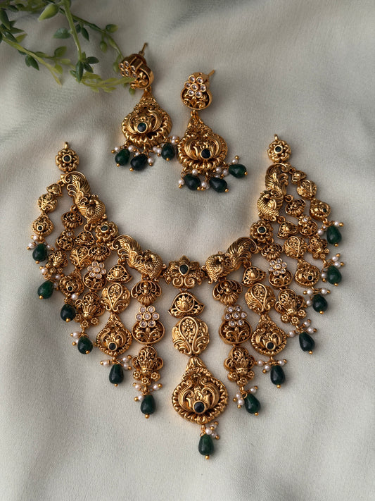 Viniya Gold Replica