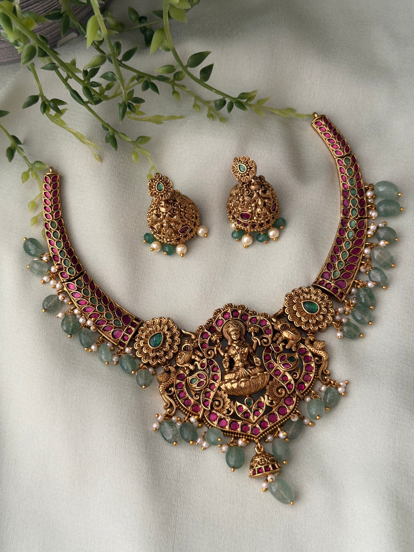 Ujva Jadau Necklace