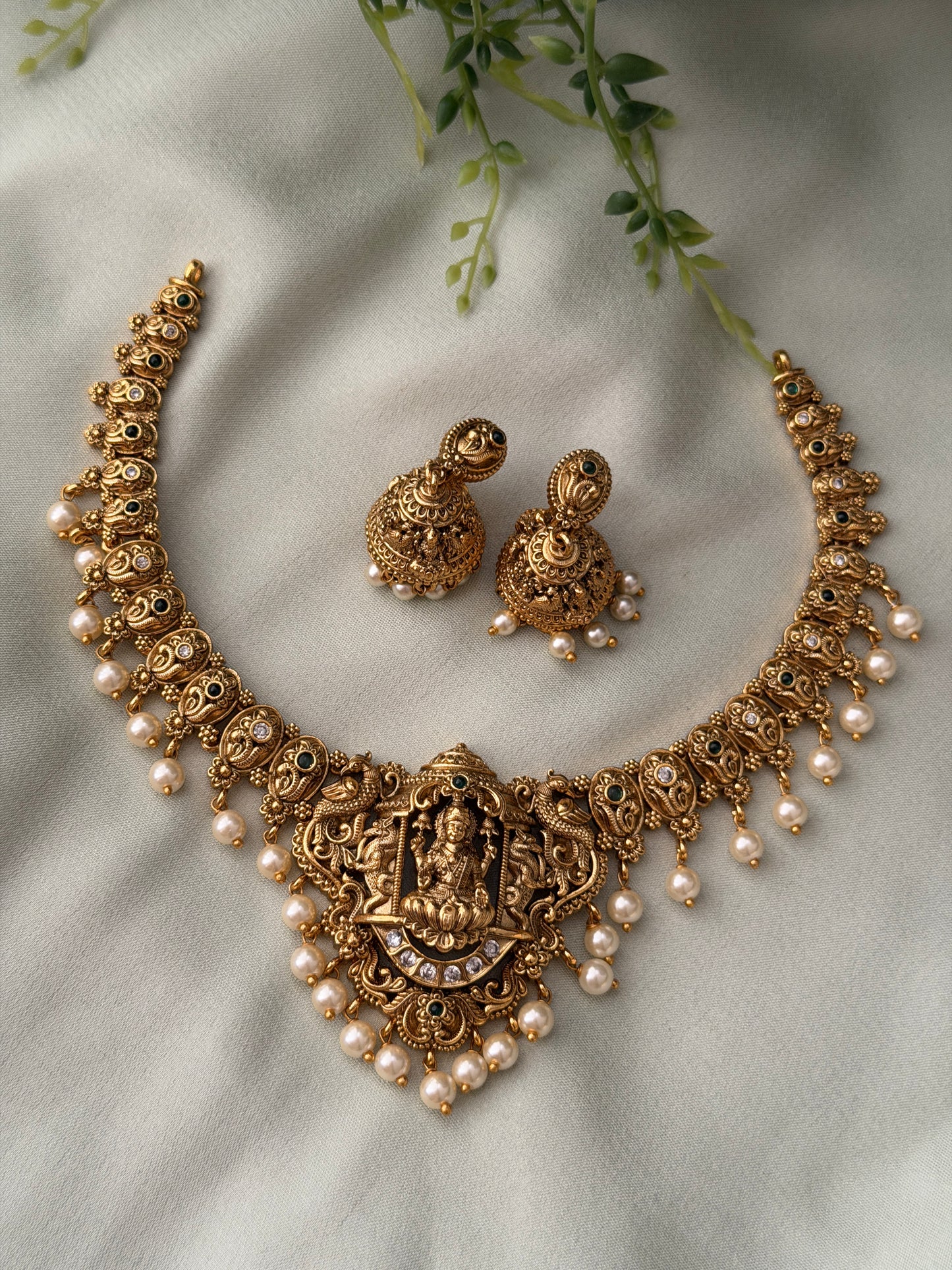 Yashika Gold Replica