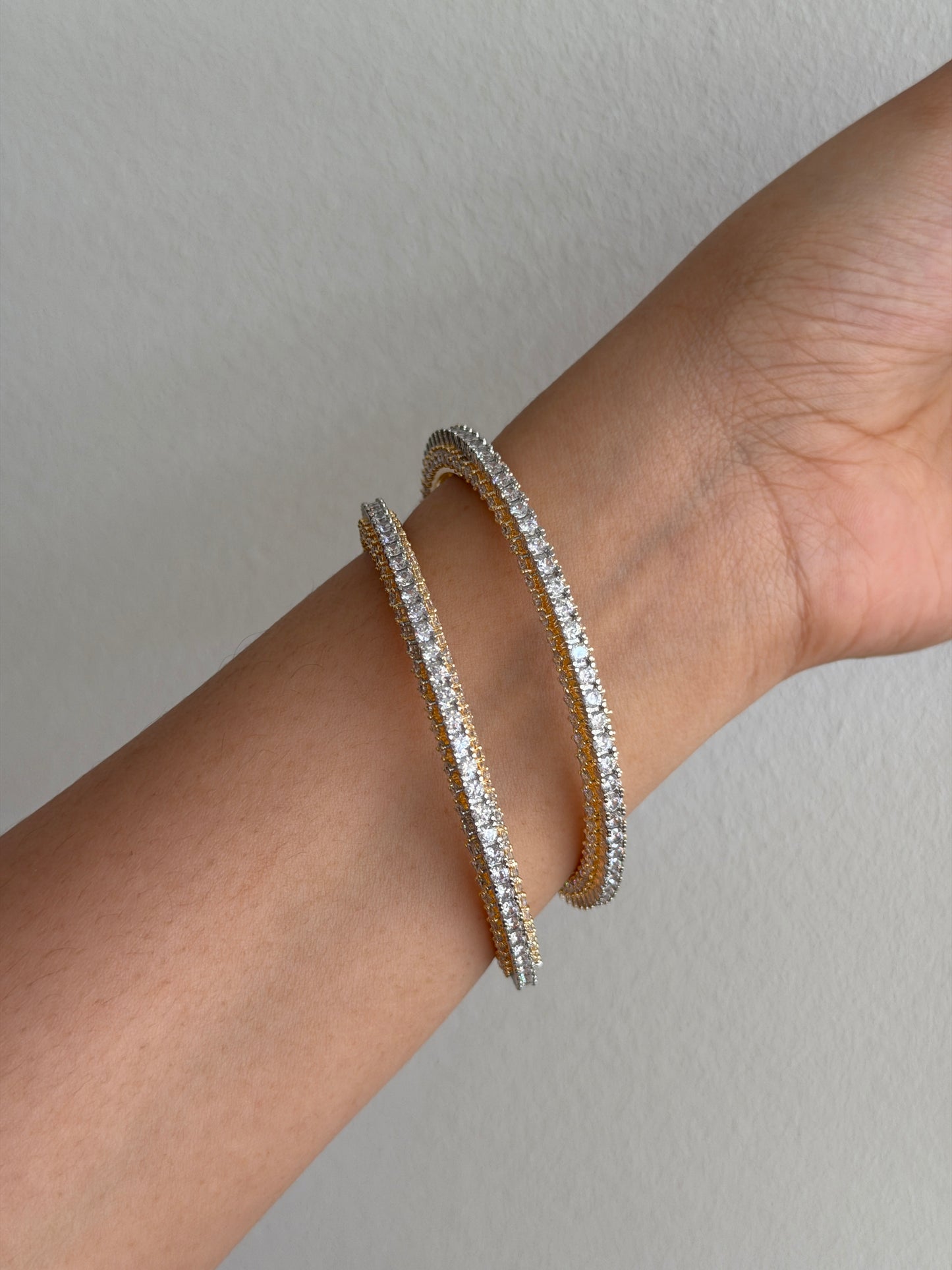 Solataire Premium Bangles