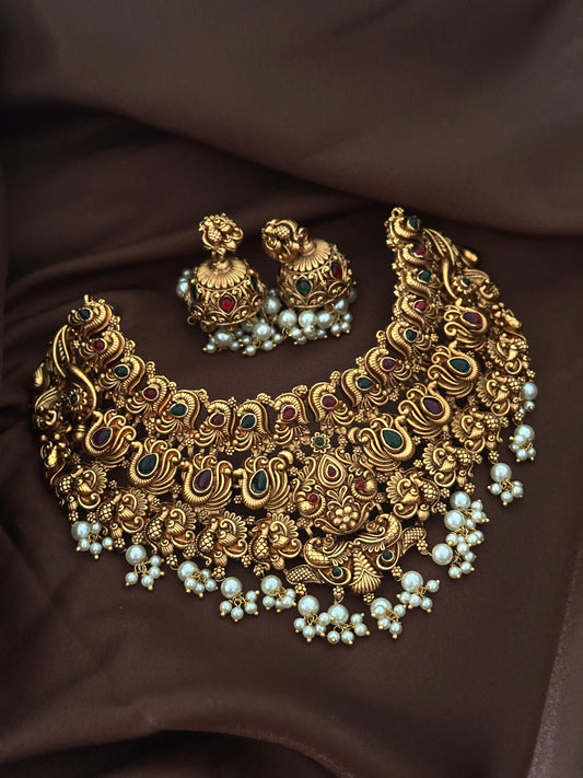 Budgeted Non Idol Flexible Bridal Choker