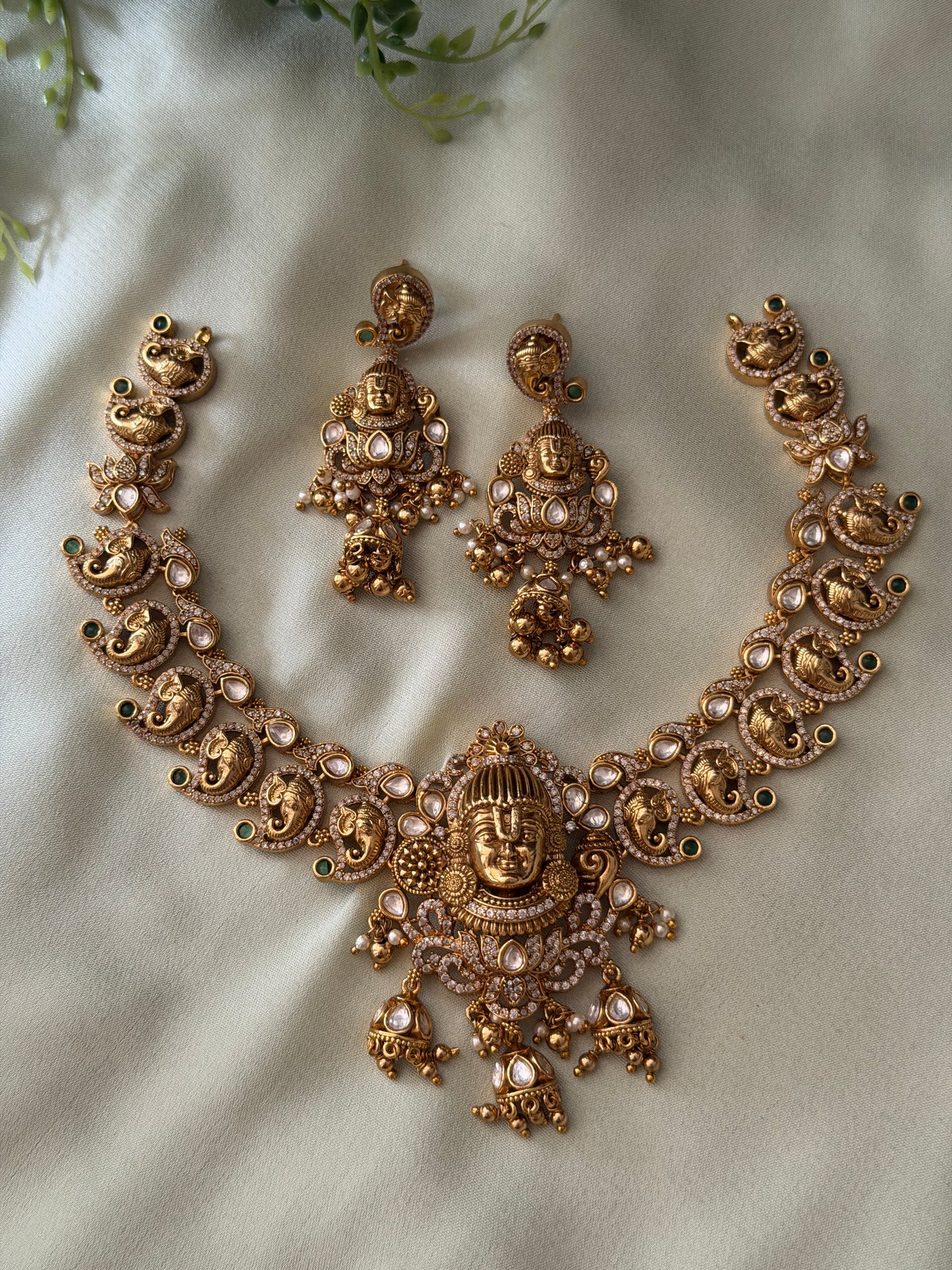 Perumal Polki Necklace