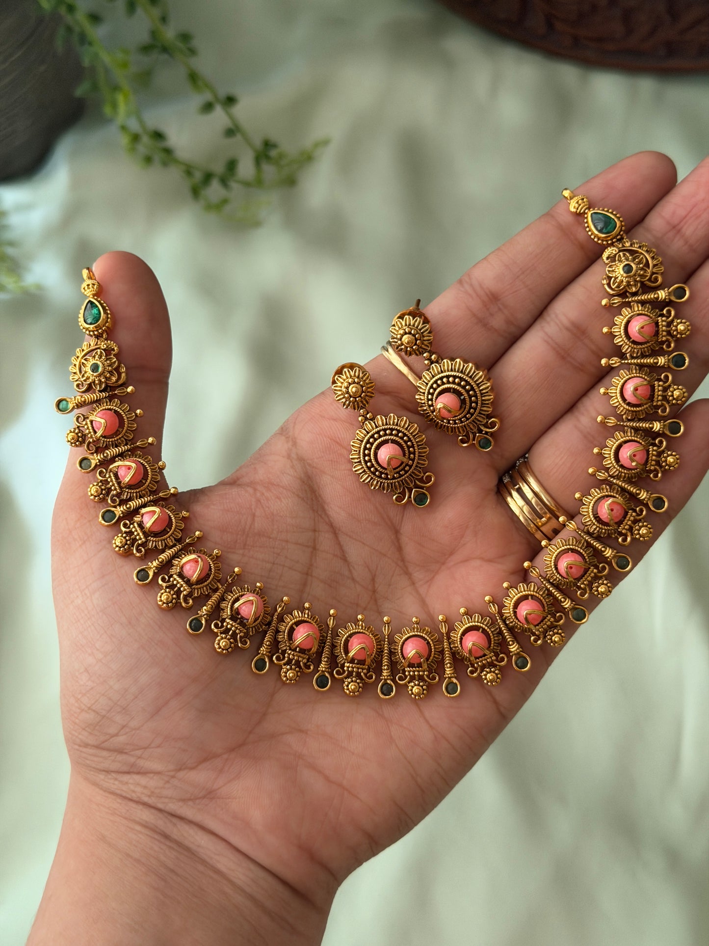 Himaana Ball Necklace