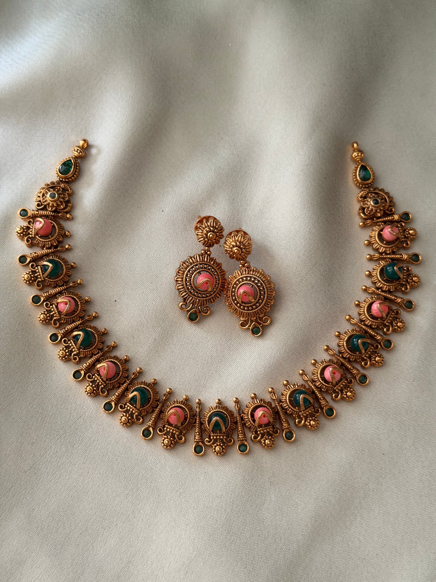 Himaana Ball Necklace