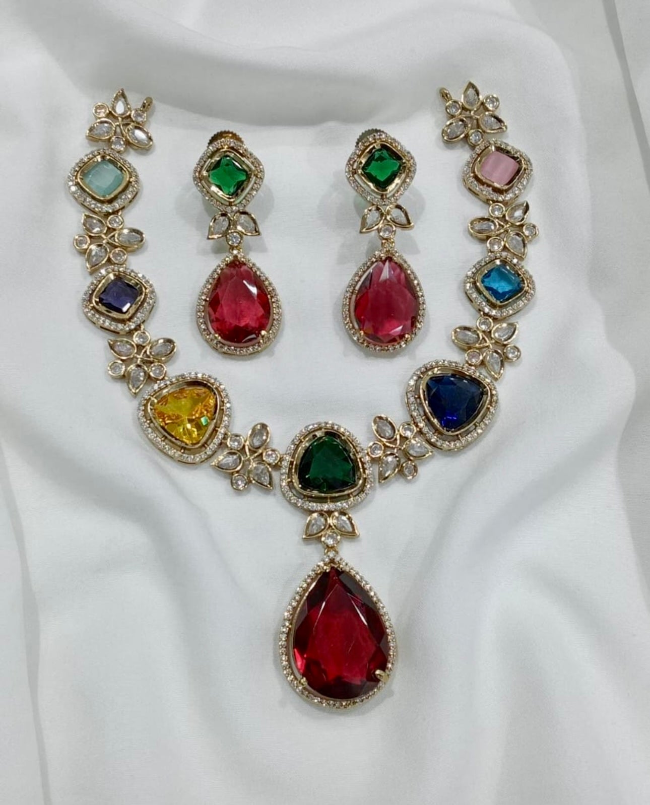 Precious Stone Navaratna Necklace