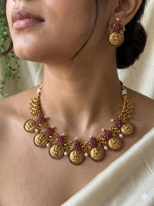 AD floral Kaashu Maala