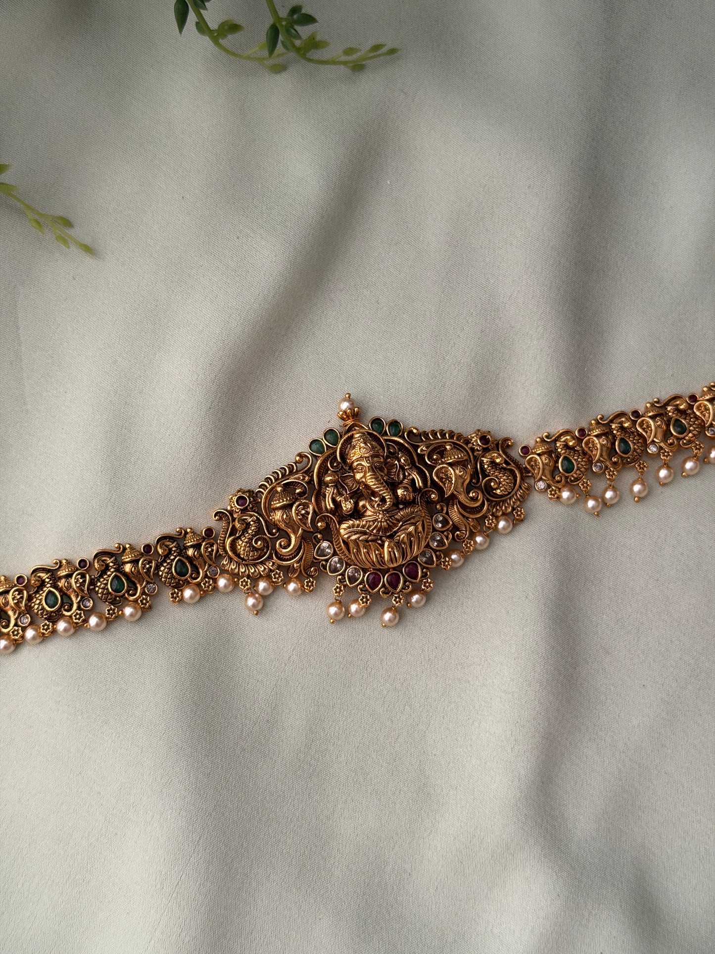 Gajanana Gold Hipchain