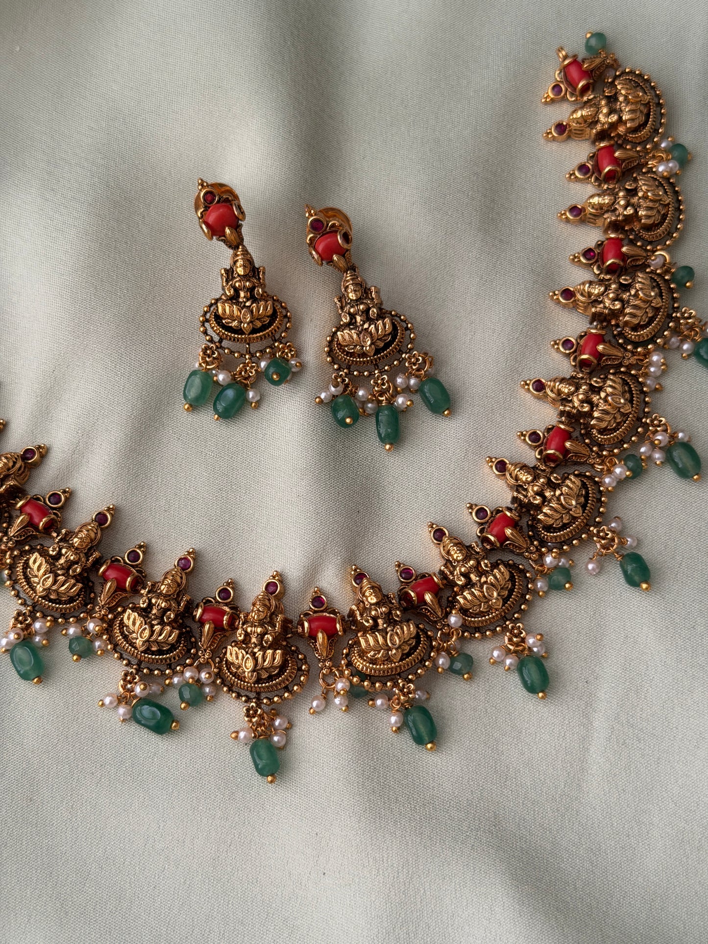 Ankuritha Necklace set
