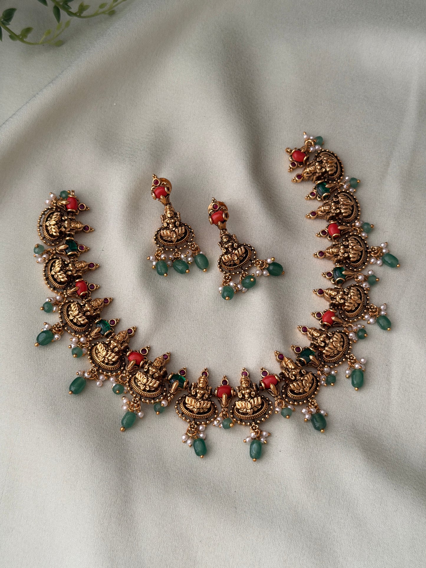 Ankuritha Necklace set