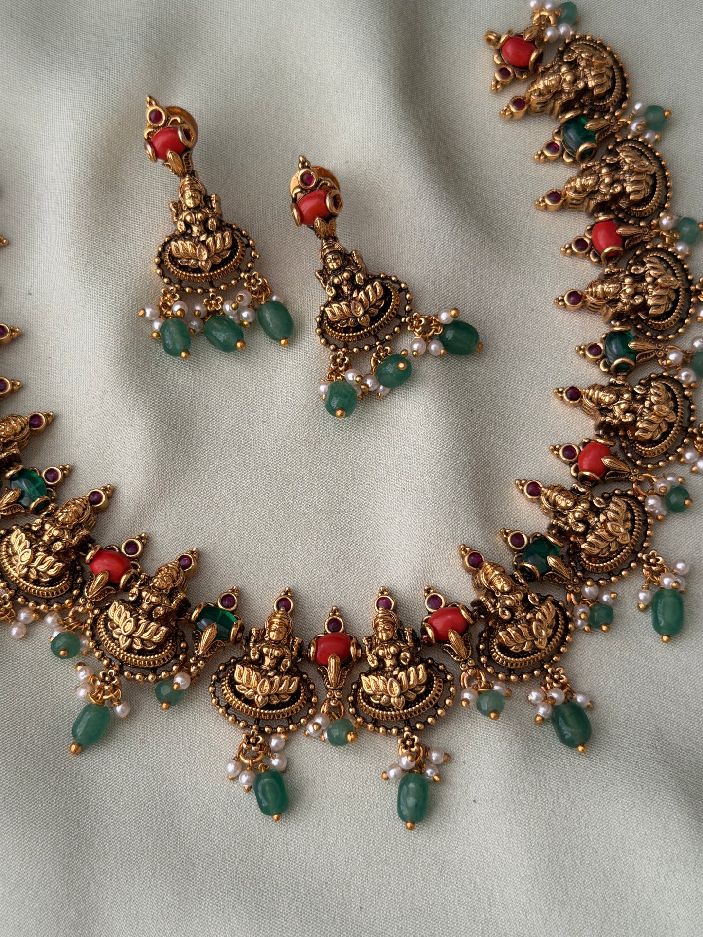 Ankuritha Necklace set
