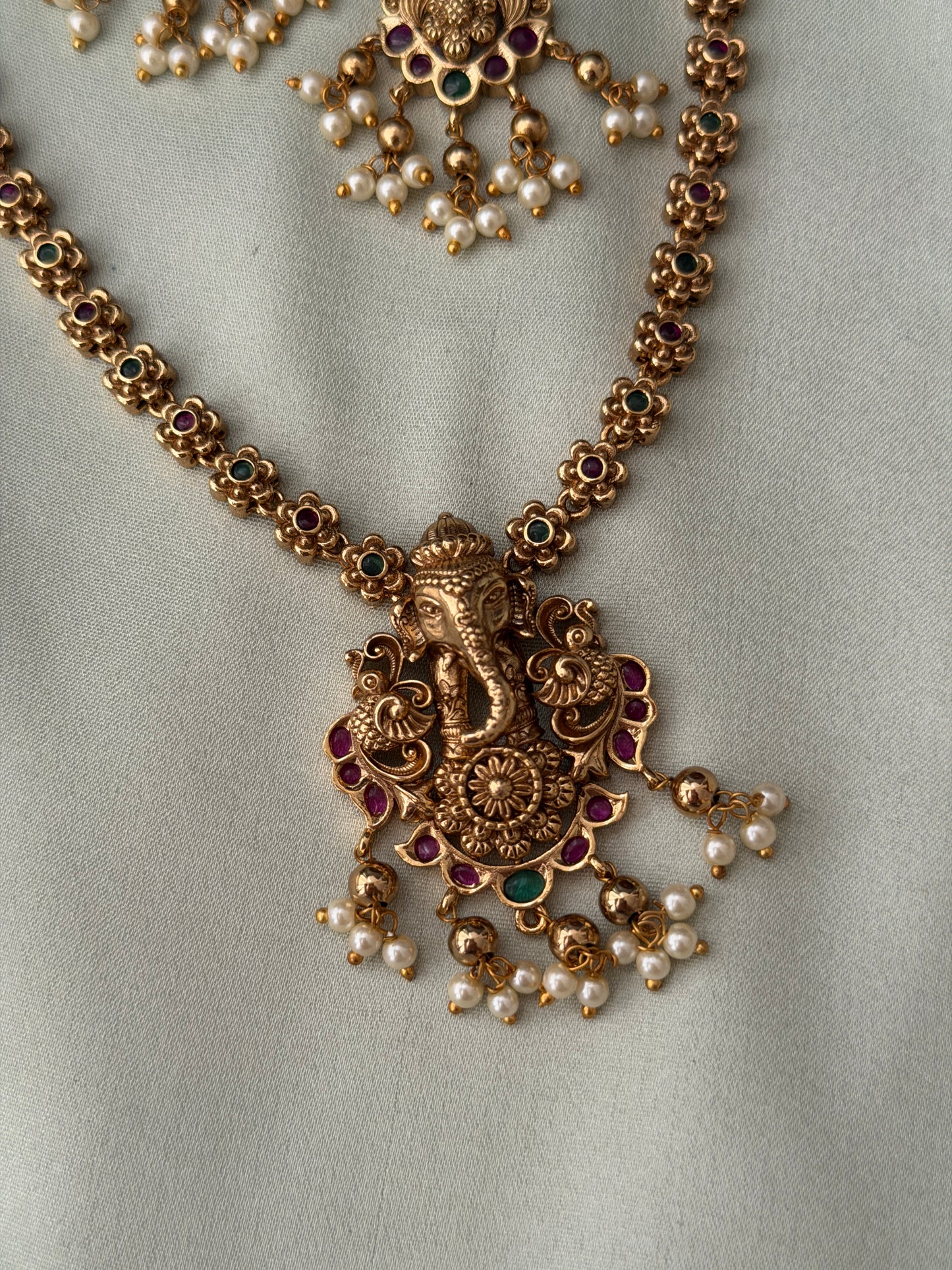 Vinayaka Simple Necklace