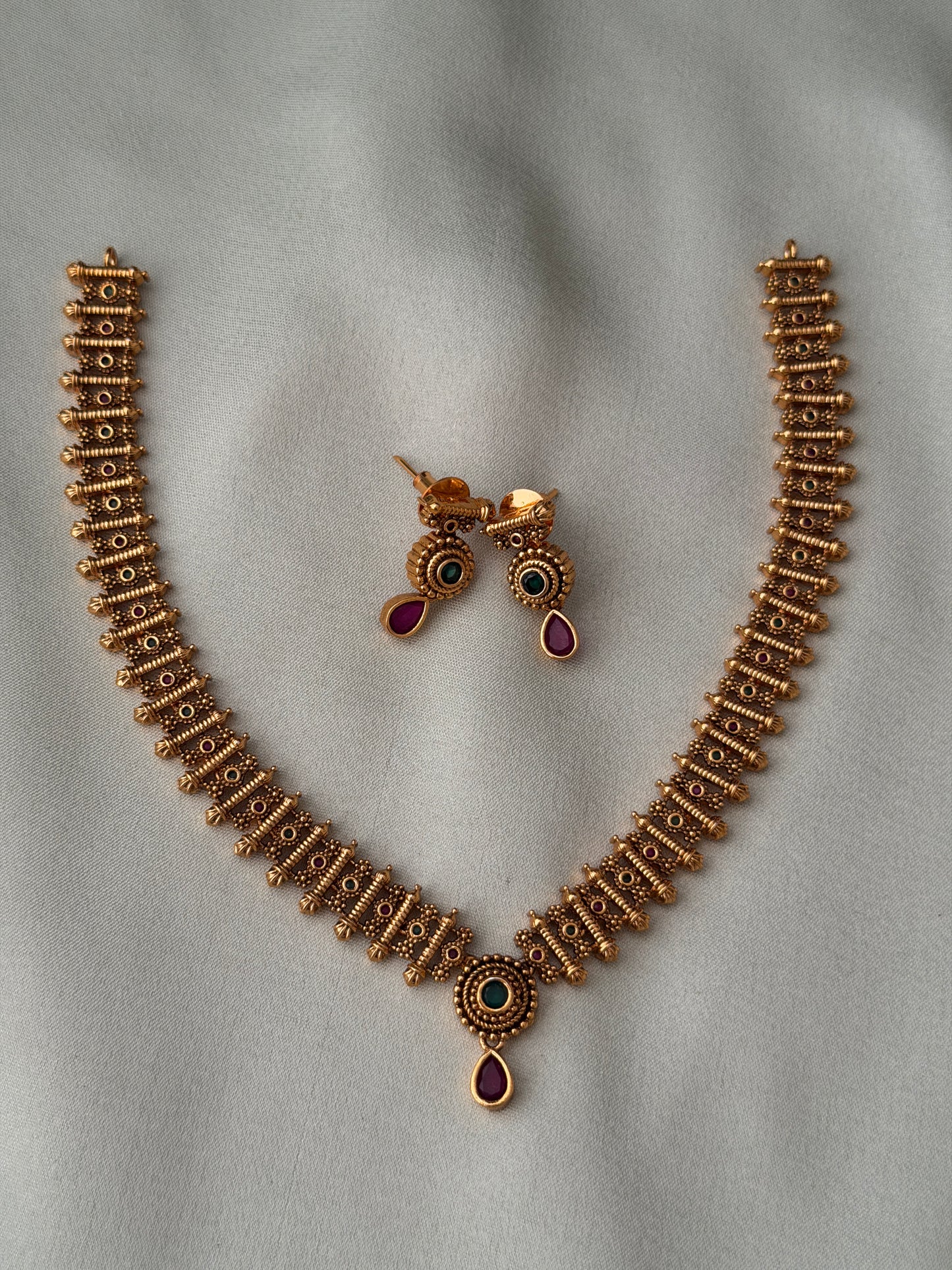 Mini Ball Necklace