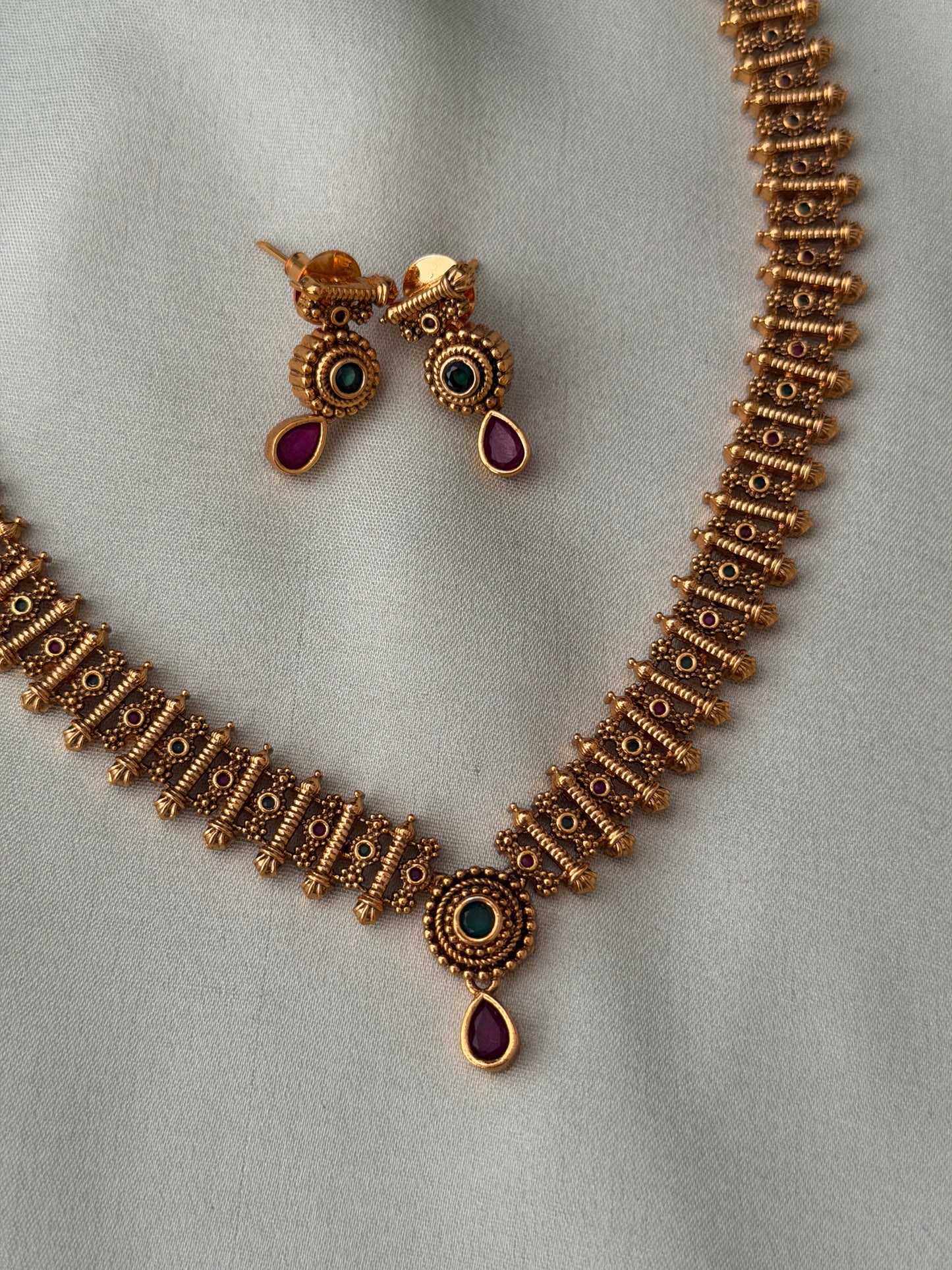 Mini Ball Necklace