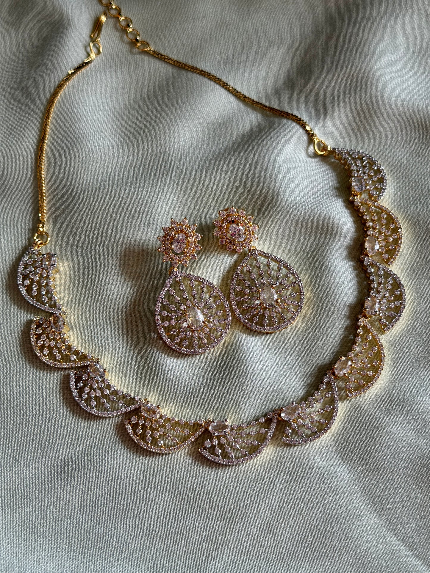 Dual Tone Matilda necklace