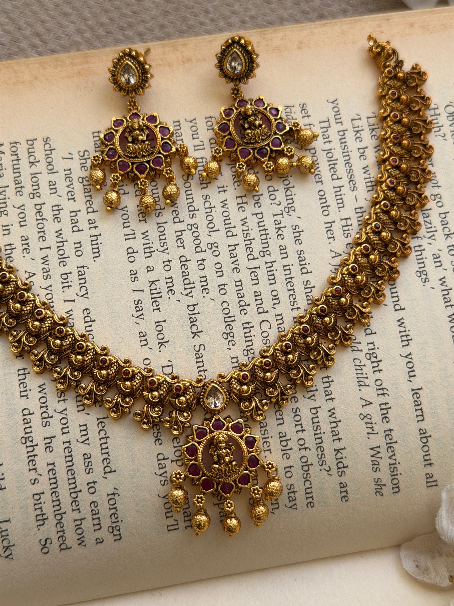 Gangeshwa Necklace