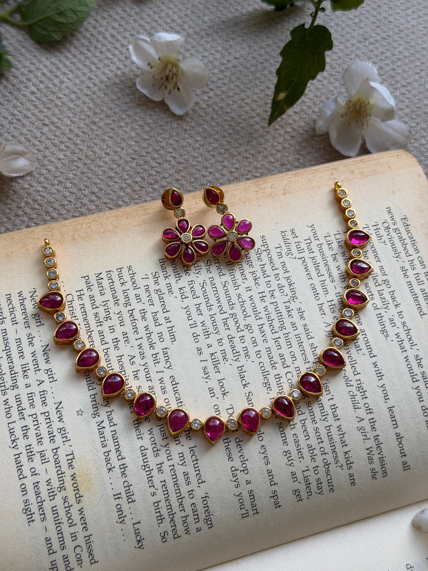 Tear Drop Premium Kempu Necklace